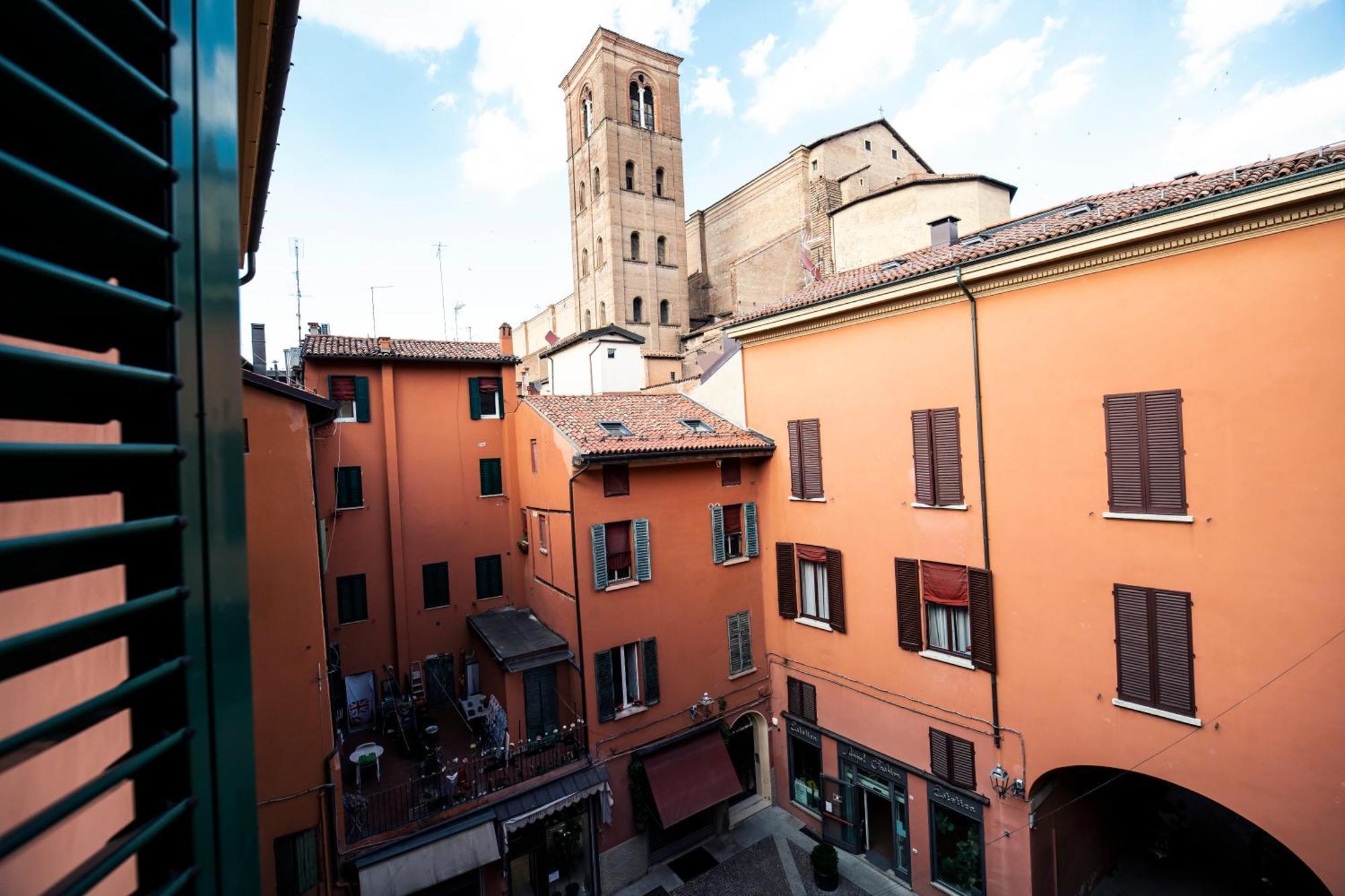 Tesoro De Galluzzi Bologna Buitenkant foto