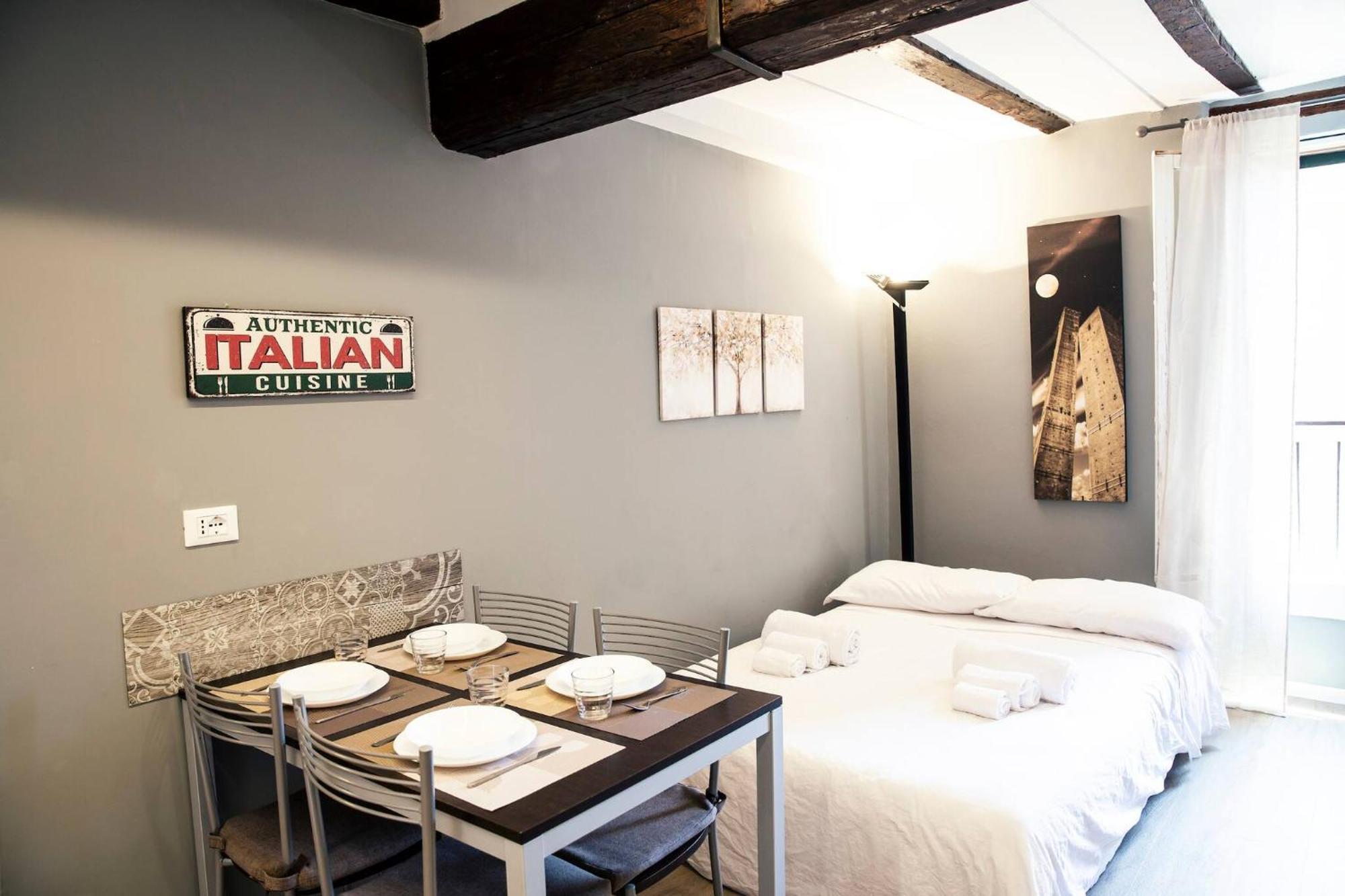 Tesoro De Galluzzi Bologna Buitenkant foto