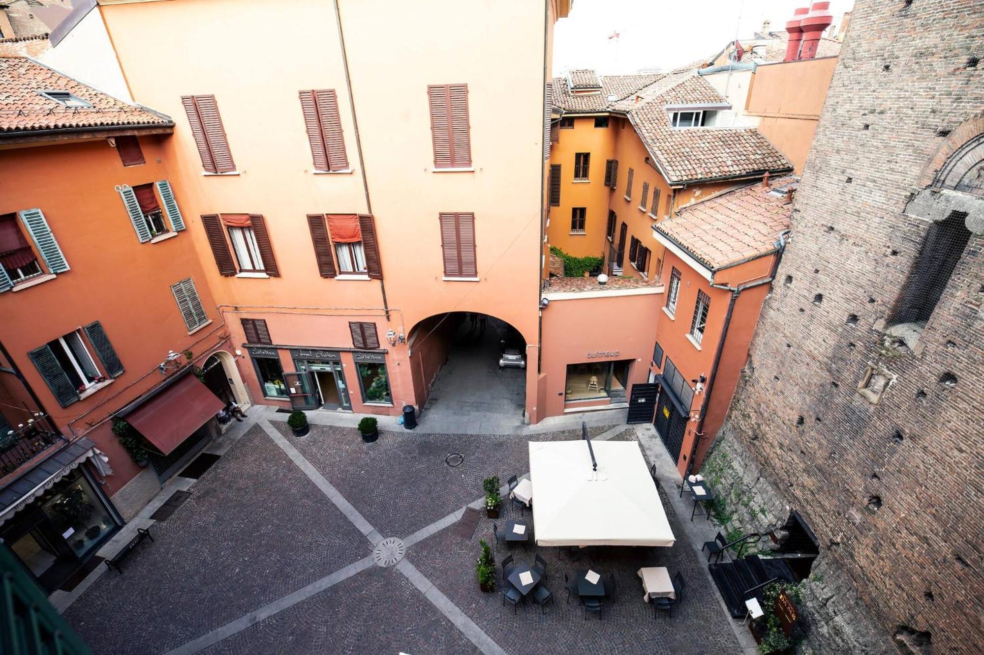 Tesoro De Galluzzi Bologna Buitenkant foto