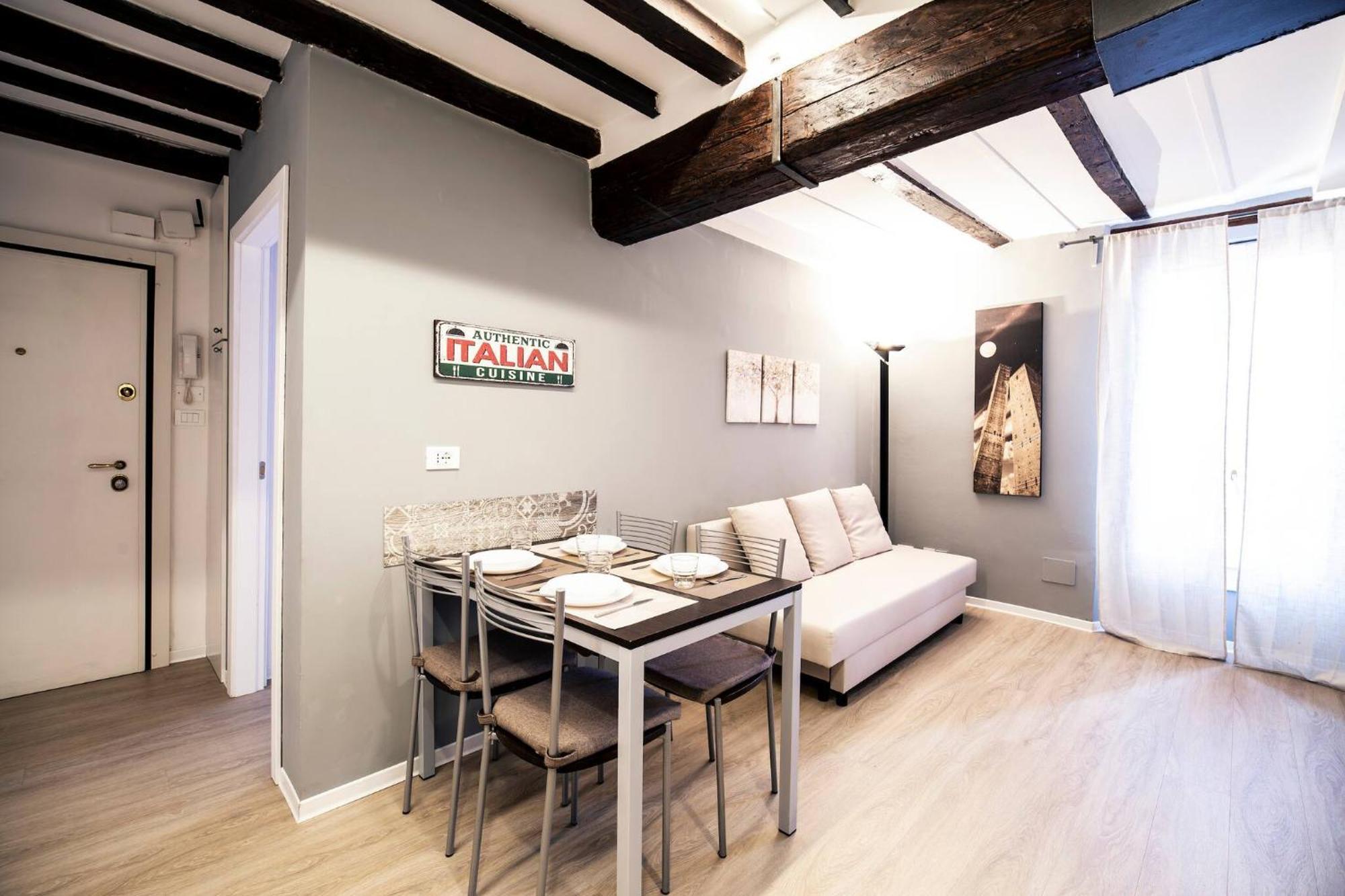 Tesoro De Galluzzi Bologna Buitenkant foto